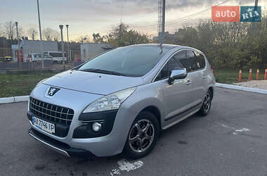 Peugeot 3008  2011