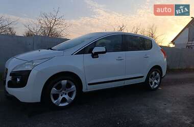 Peugeot 3008  2011