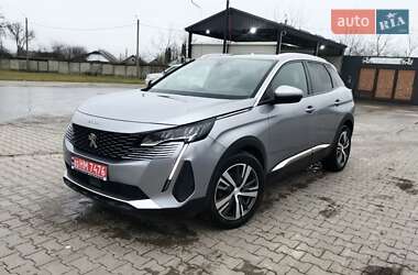 Peugeot 3008  2021
