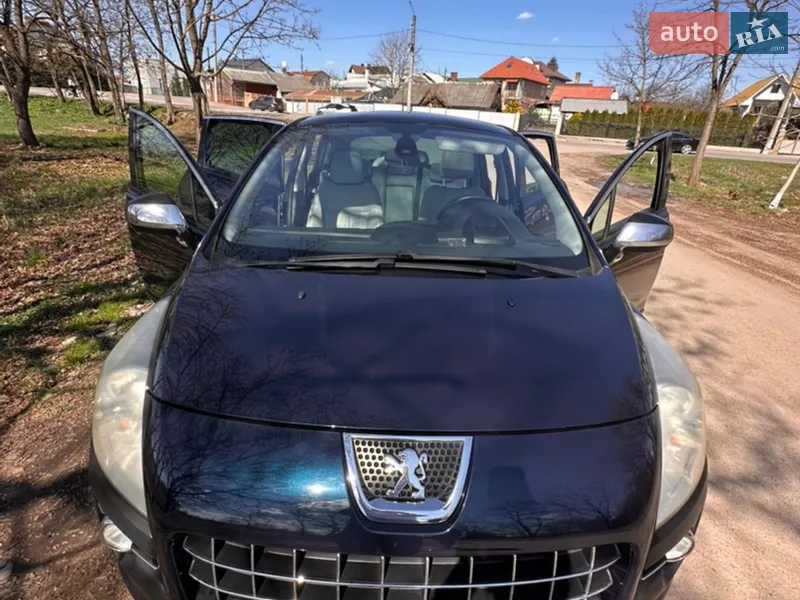 Peugeot 3008 2011
