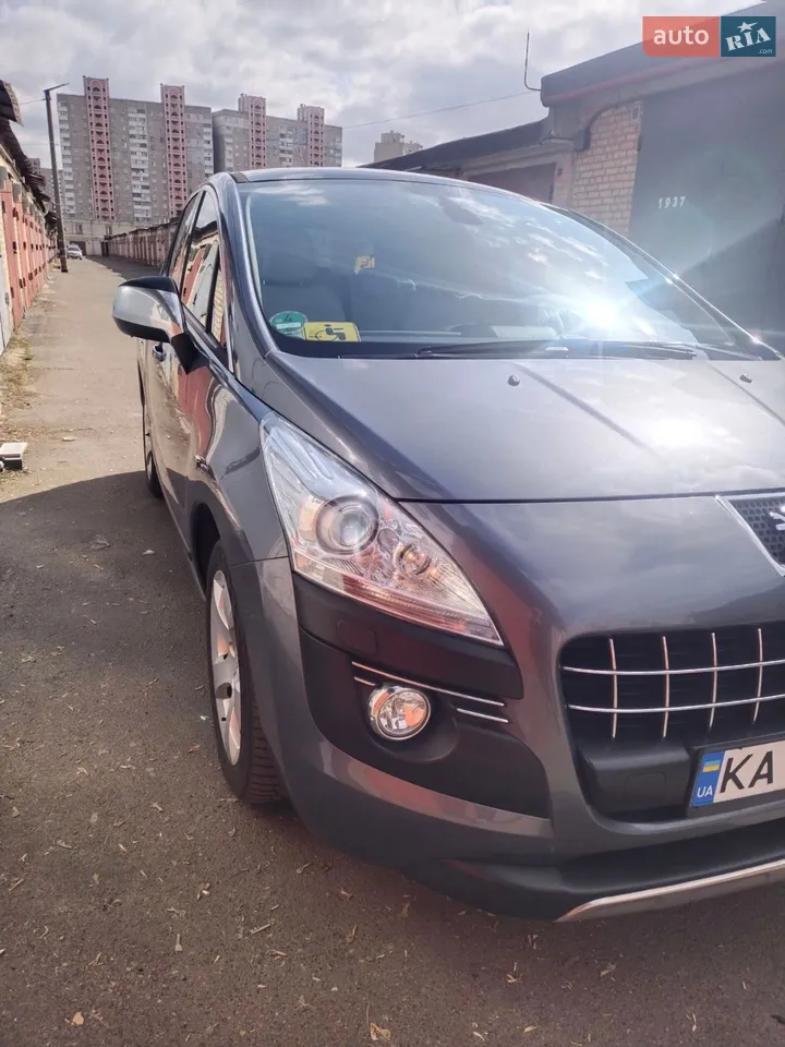 2011 Peugeot 3008 - мініатюра 2