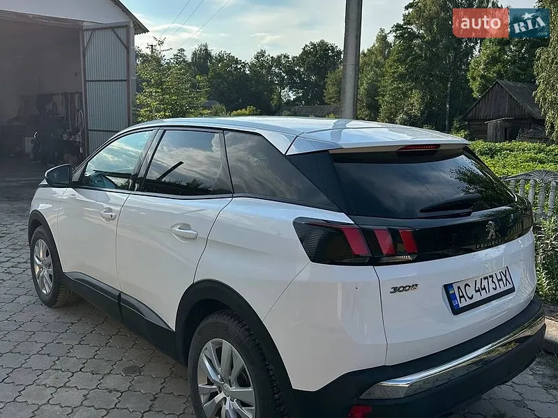 Peugeot 3008