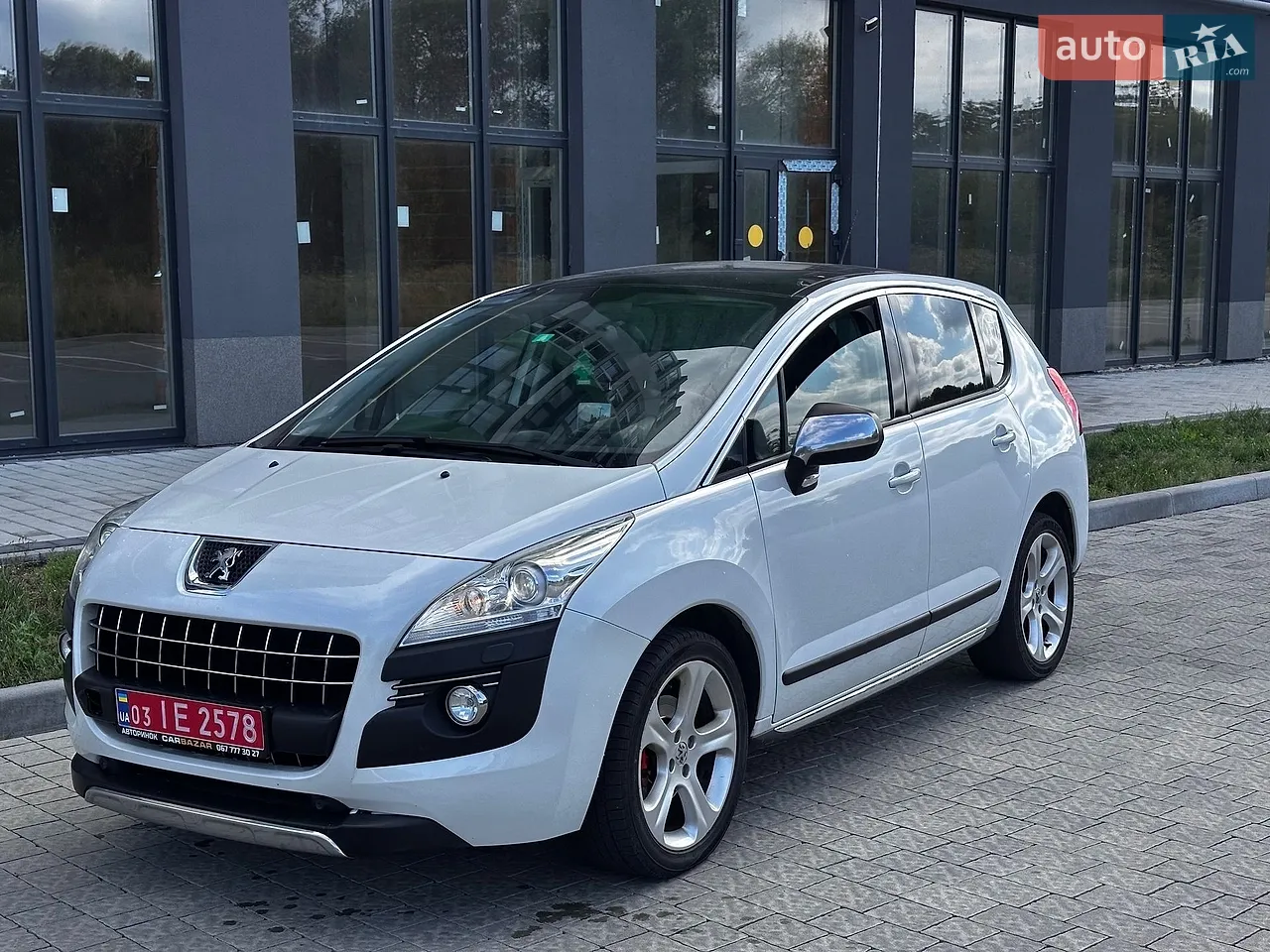 2011 Peugeot 3008 - фото 1