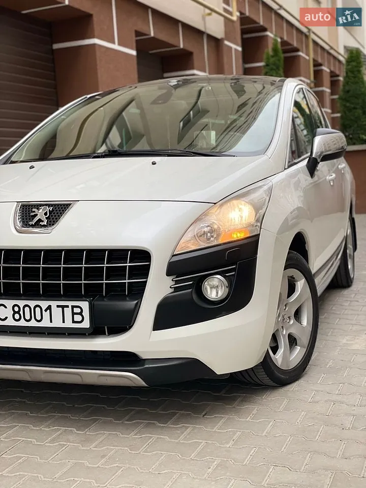 2011 Peugeot 3008 - фото 1