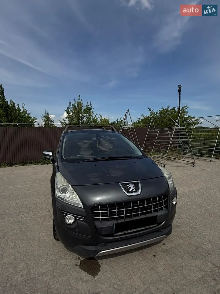 2011 Peugeot 3008 - фото 1