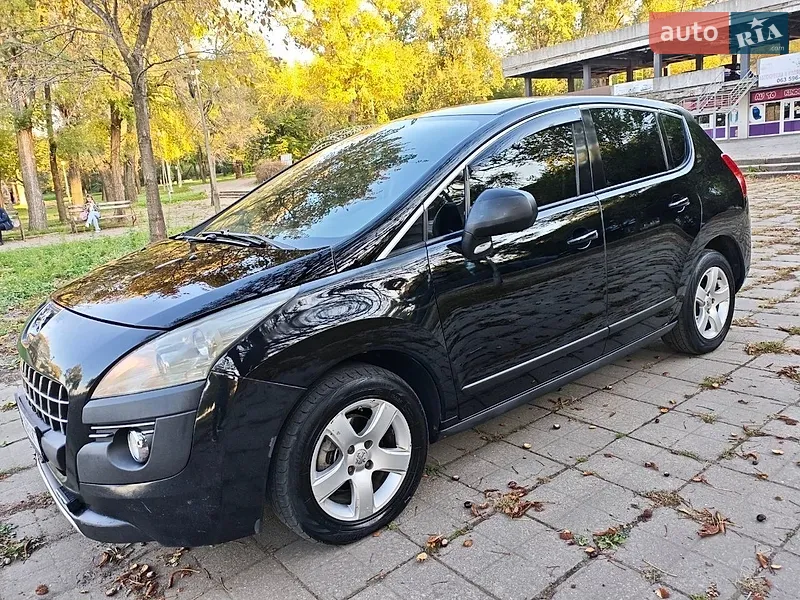 Peugeot 3008 2011