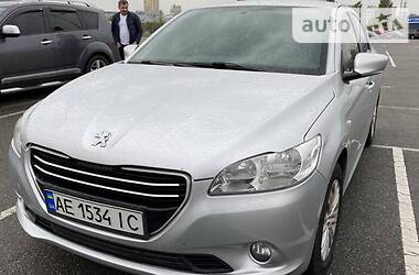 Peugeot 301  2013