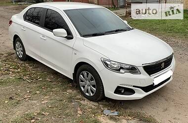 Peugeot 301  2018