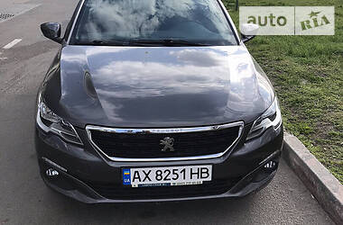 Peugeot 301  2018