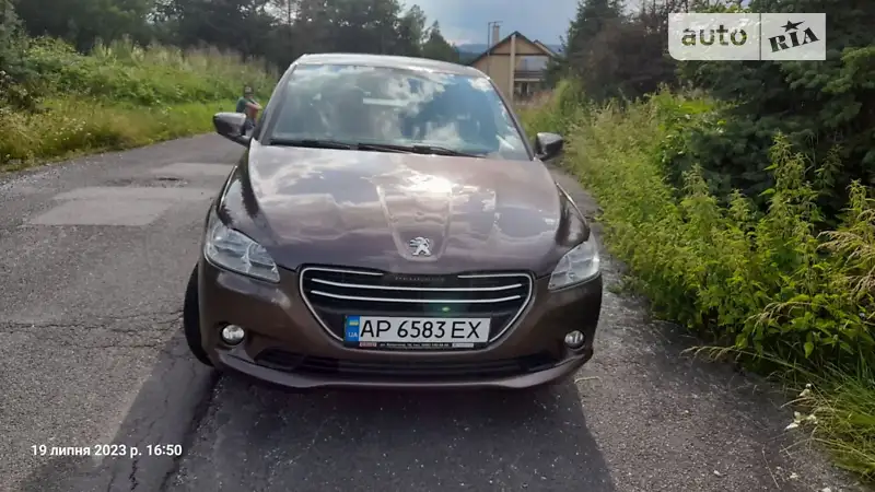 Peugeot 301