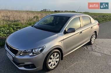 Peugeot 301  2019
