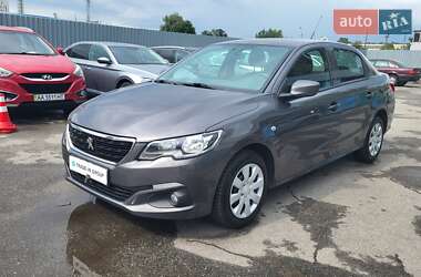 Peugeot 301  2021