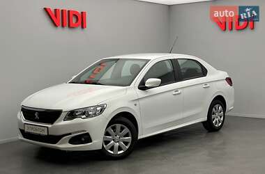 Peugeot 301  2021