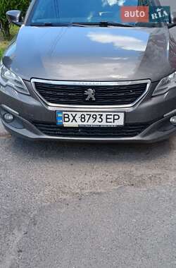 Peugeot 301 2017