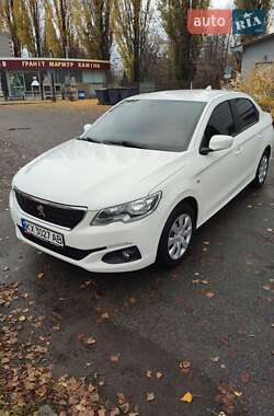 Peugeot 301  2021