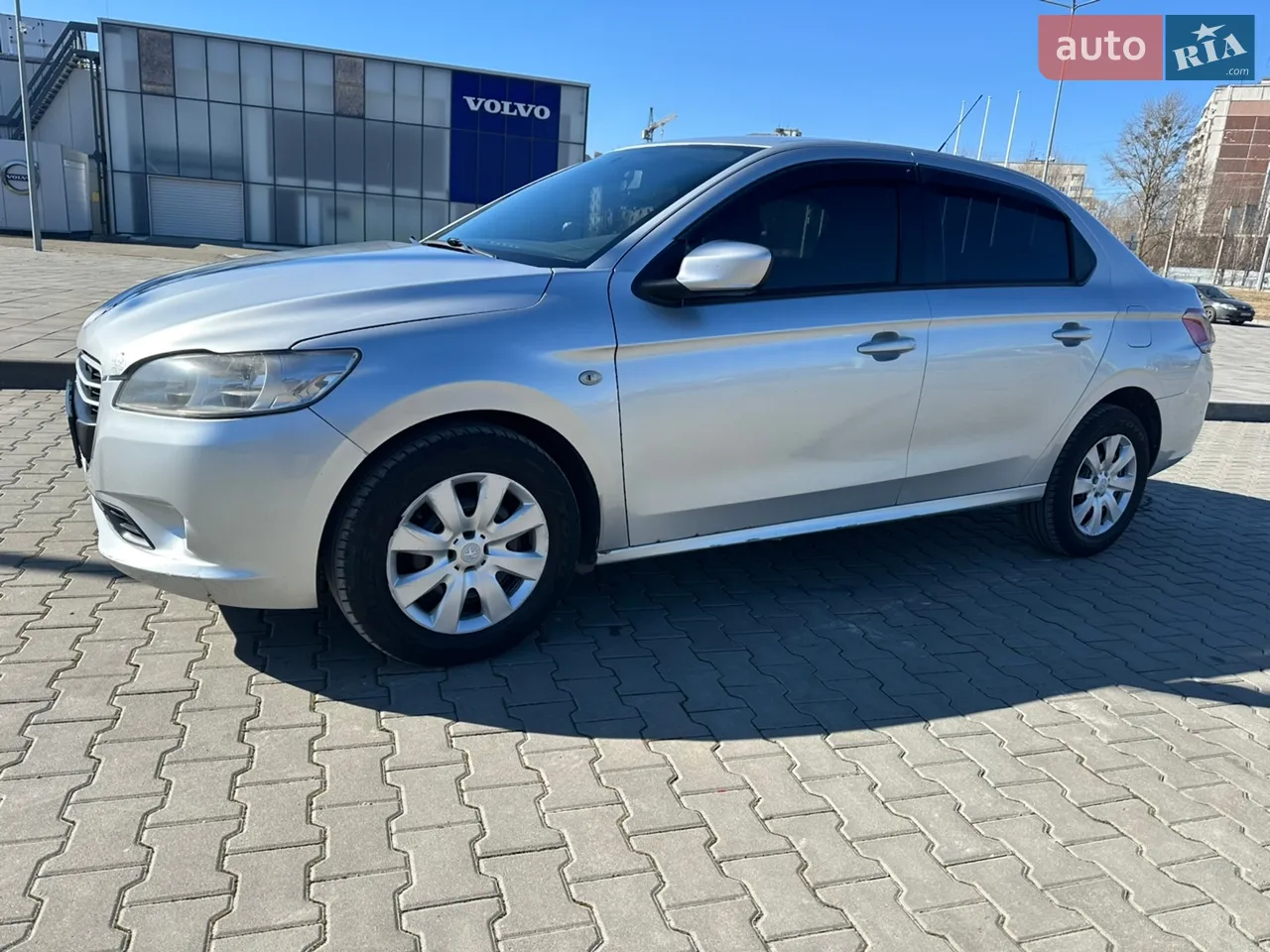 Peugeot 301 2013