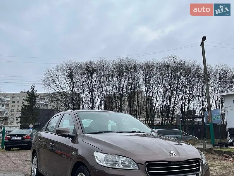 Peugeot 301