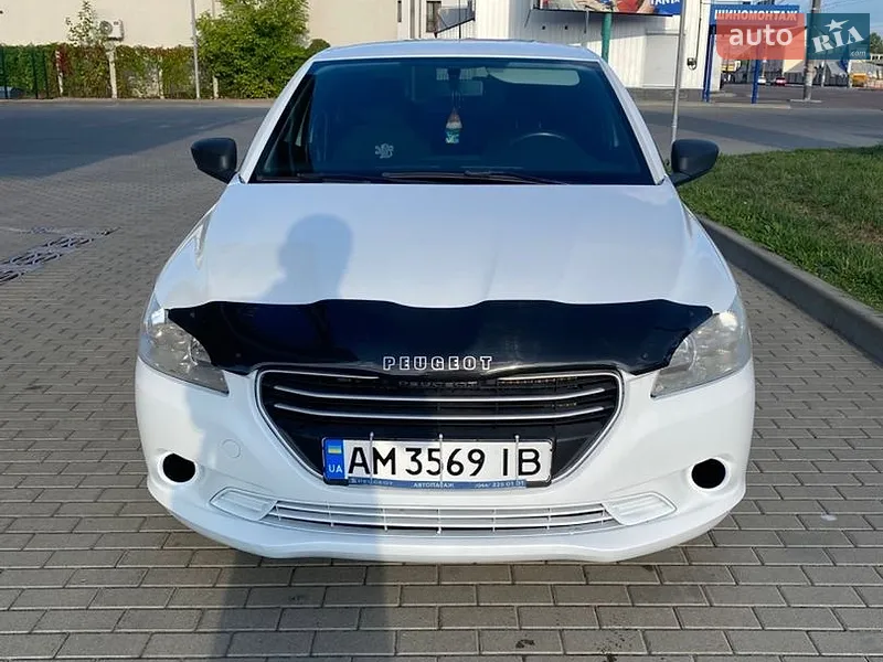 Peugeot 301