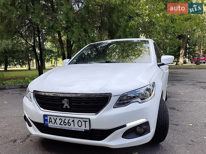 Peugeot 301 2019