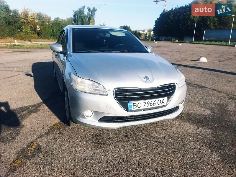 Peugeot 301
