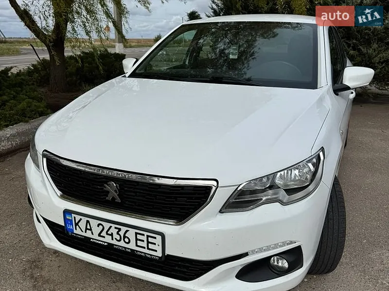 Peugeot 301
