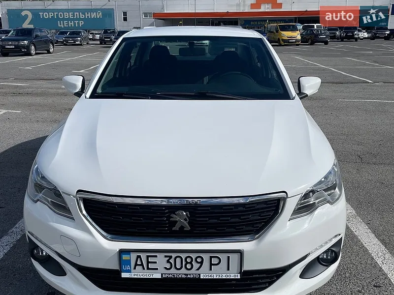 Peugeot 301 2021
