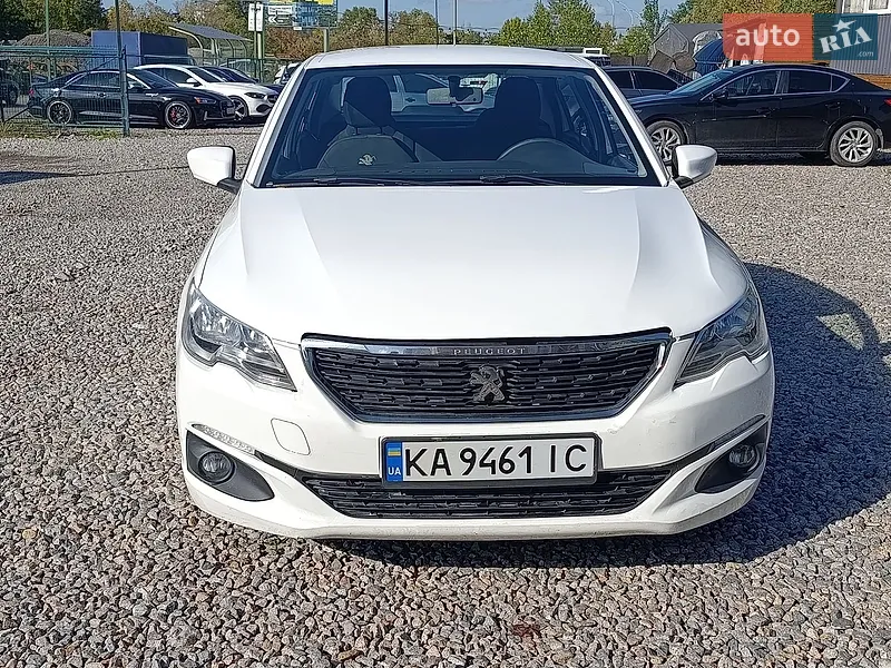 Peugeot 301