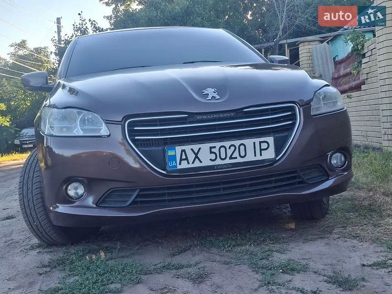 Peugeot 301