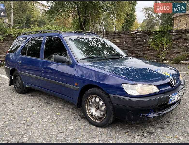 Універсал Peugeot 306
