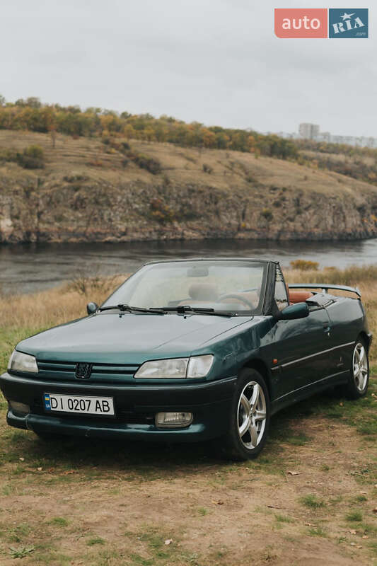 Кабріолет Peugeot 306