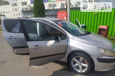 Peugeot 307  2001