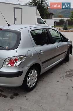 Peugeot 307 2004