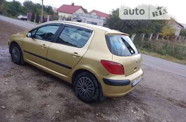 Peugeot 307  2002