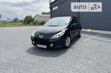 Peugeot 307  2005