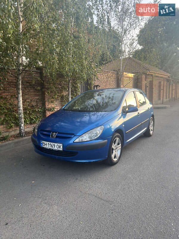 Хэтчбек Peugeot 307