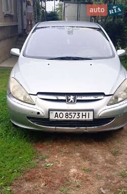 Peugeot 307  2001