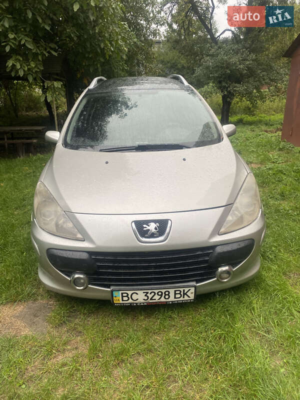 Универсал Peugeot 307