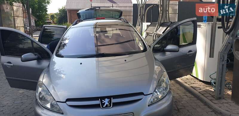 Легковые Peugeot 307