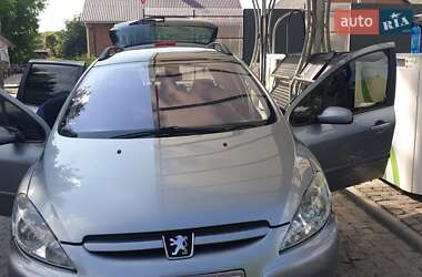 Peugeot 307  2004