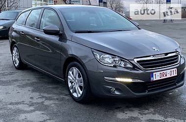 Peugeot 308  2016