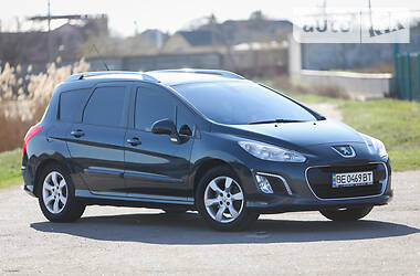 Peugeot 308  2012