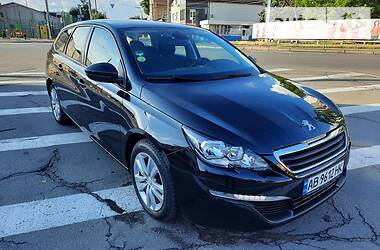 Peugeot 308 NAVI 1.6 120PS 2015