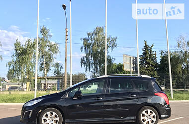 Peugeot 308   2012