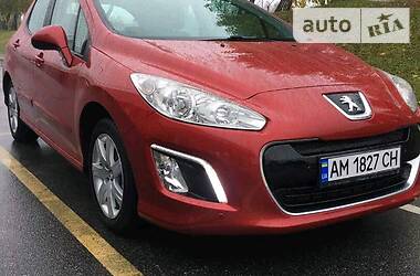 Peugeot 308  2011