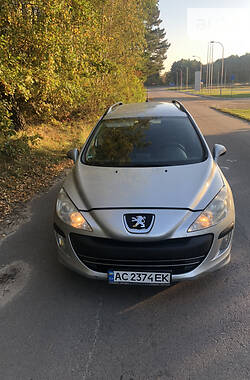 Peugeot 308  2010