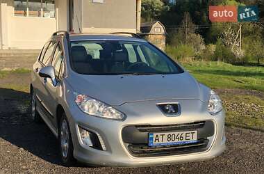 Peugeot 308  2013
