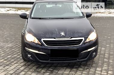 Peugeot 308  2015