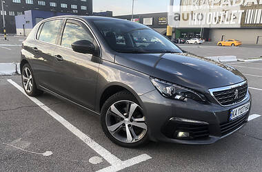 Peugeot 308  2020