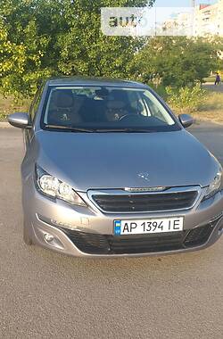 Peugeot 308  2015