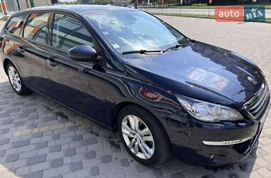 Peugeot 308 2015